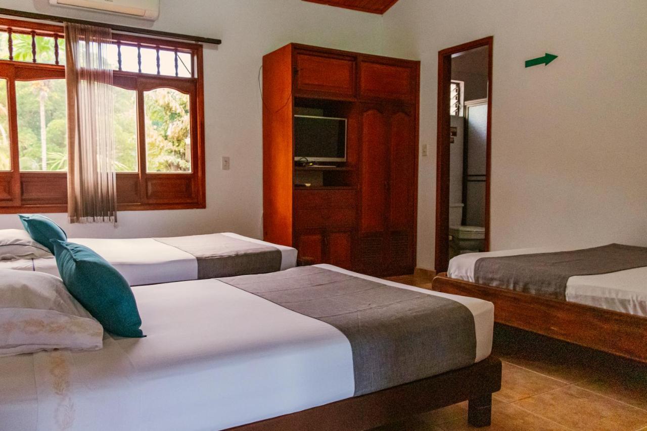 Hotel Casa Baquero El Cairo  エクステリア 写真